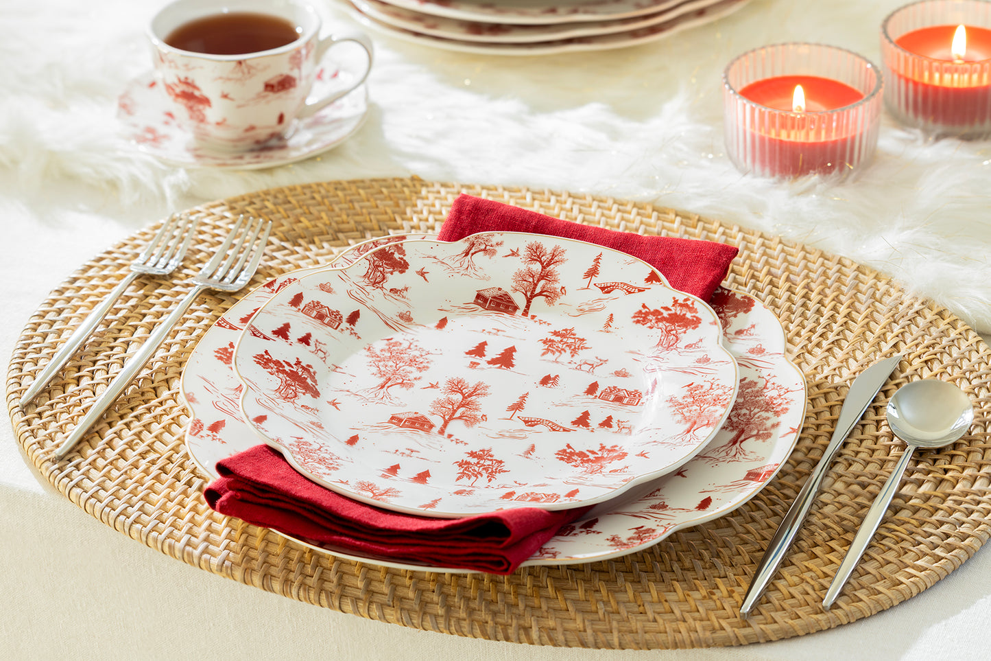 Red Village Fine Porcelain Dessert/Dinner Plate