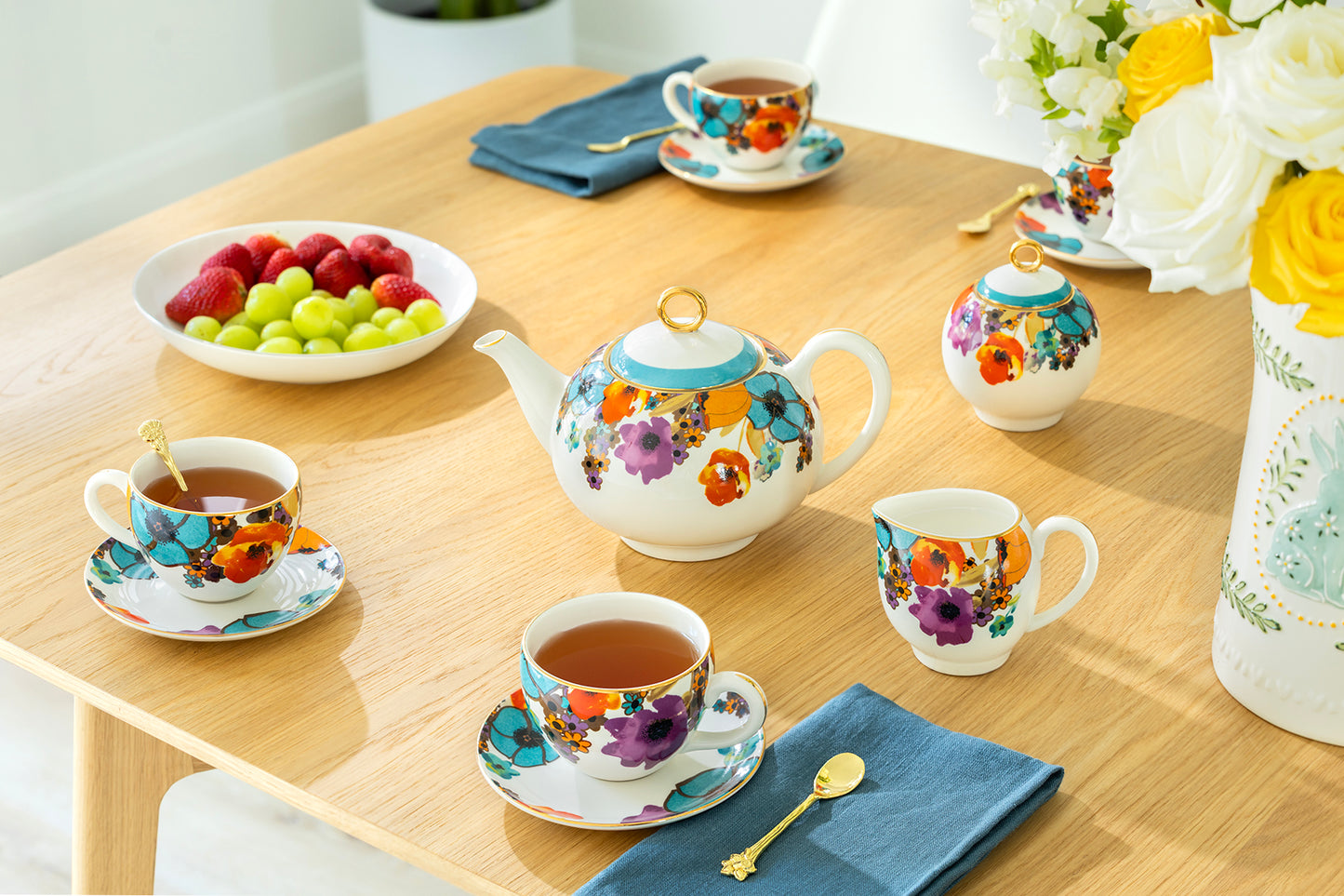Meadow Joy Fine Porcelain Tea Set