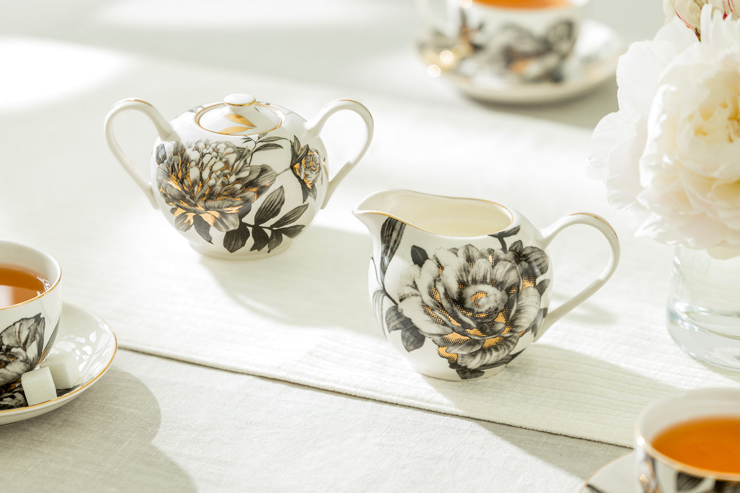 Black Gold Peony Fine Porcelain Tea Set