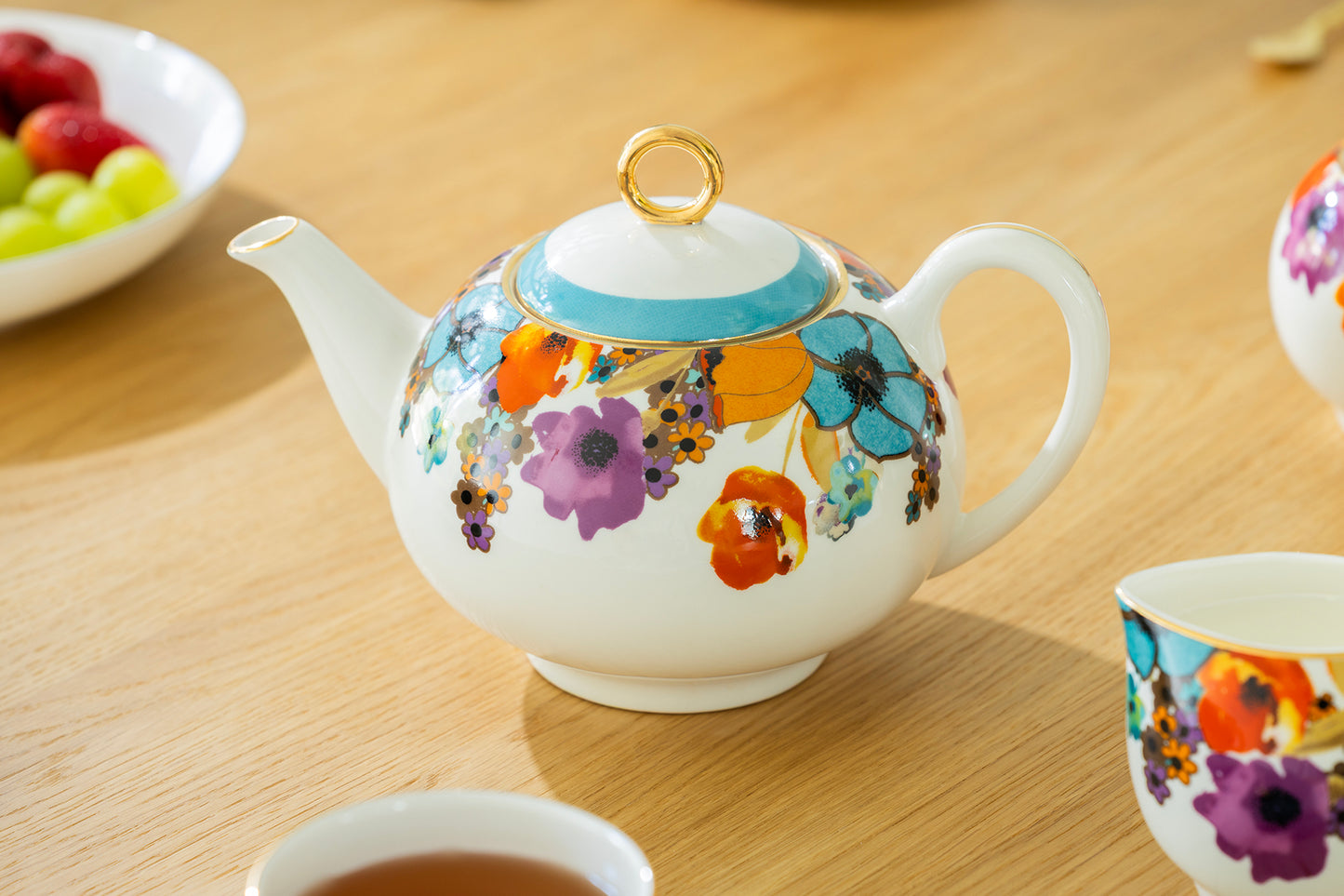Meadow Joy Fine Porcelain Teapot