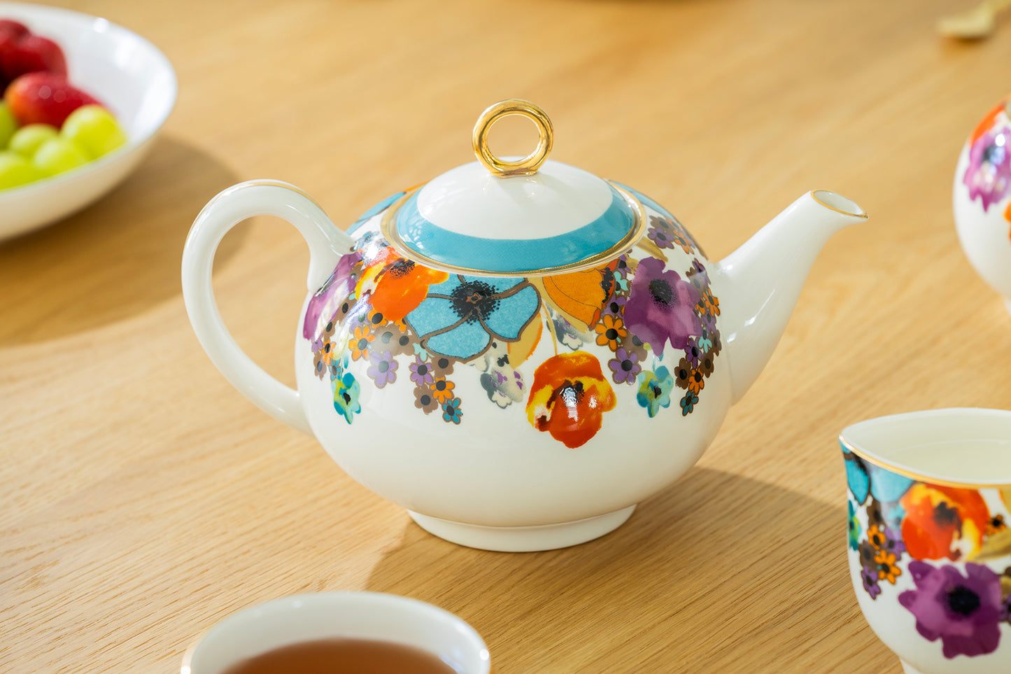 Meadow Joy Fine Porcelain Teapot