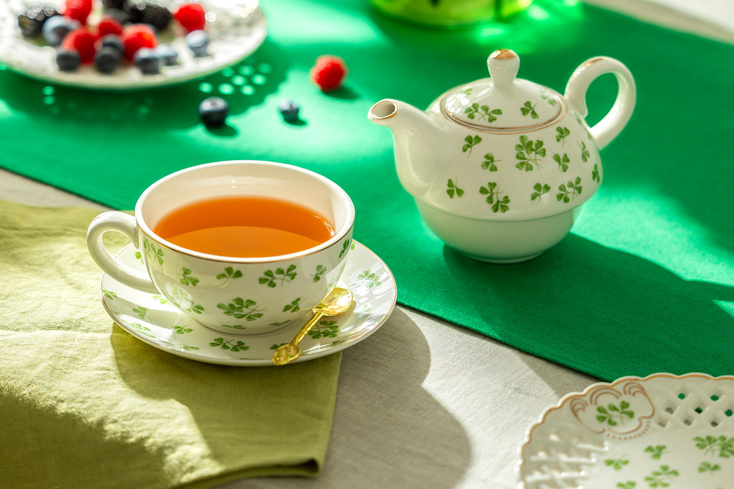 Shamrock Fine Porcelain Tea For One Set