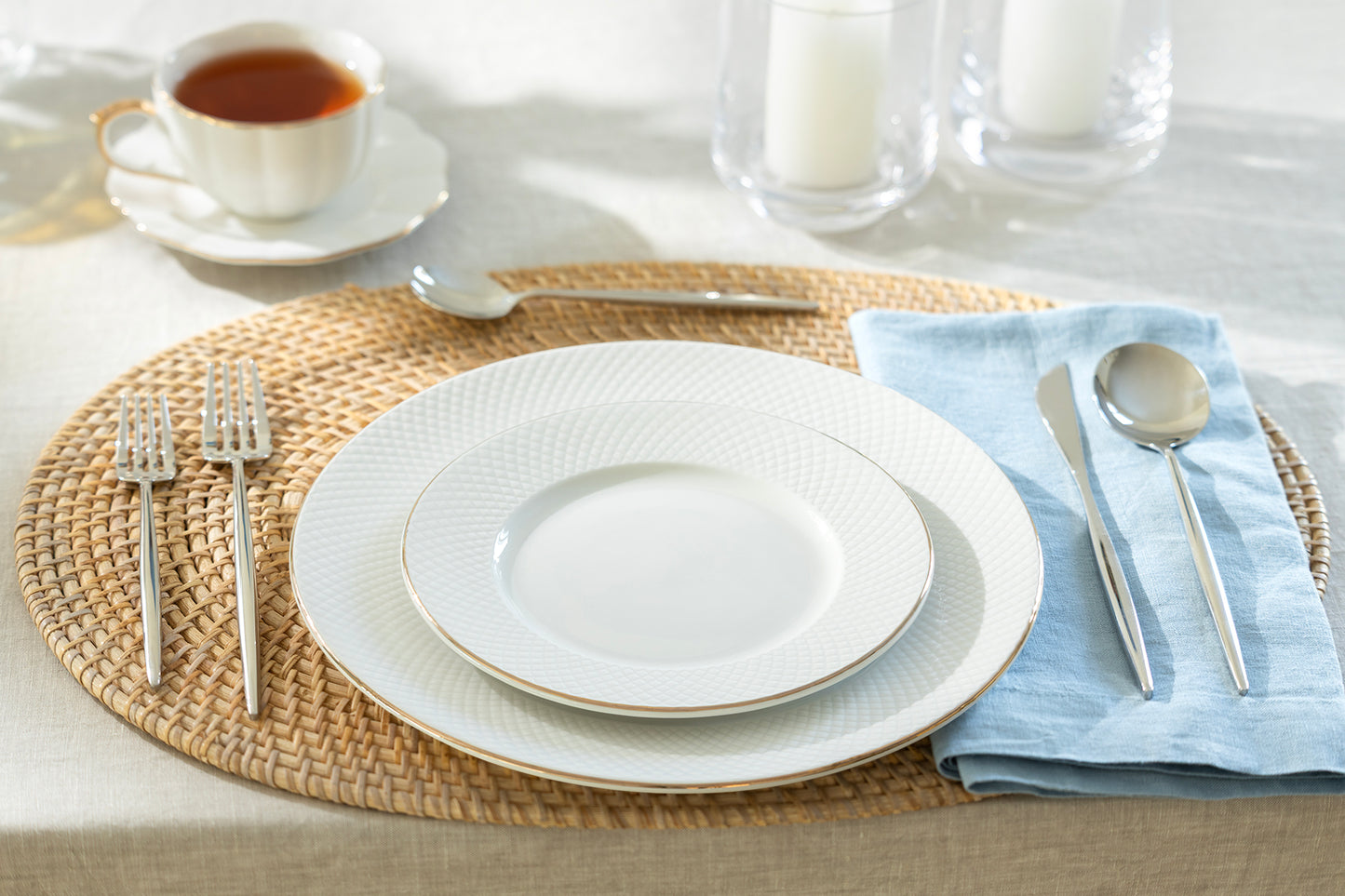 White Gold Sia Fine Porcelain Dessert/Dinner Plate