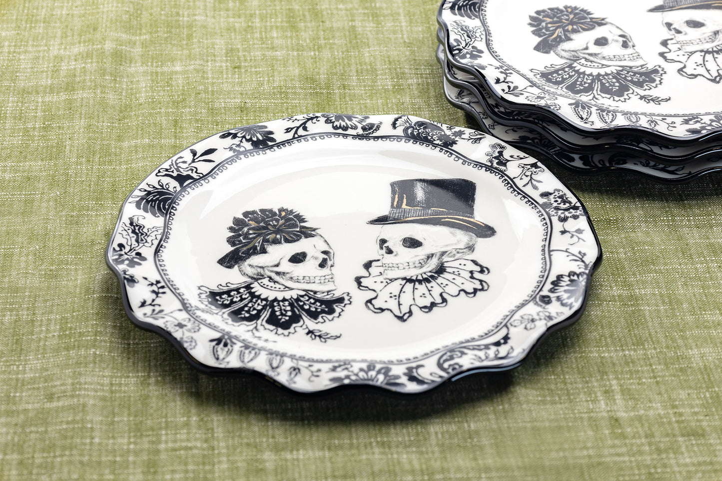 8.5" Halloween Skulls Dessert / Salad Plate