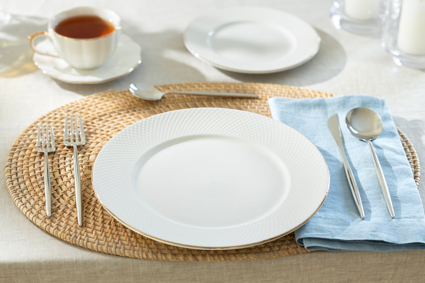 White Gold Sia Fine Porcelain Dessert/Dinner Plate