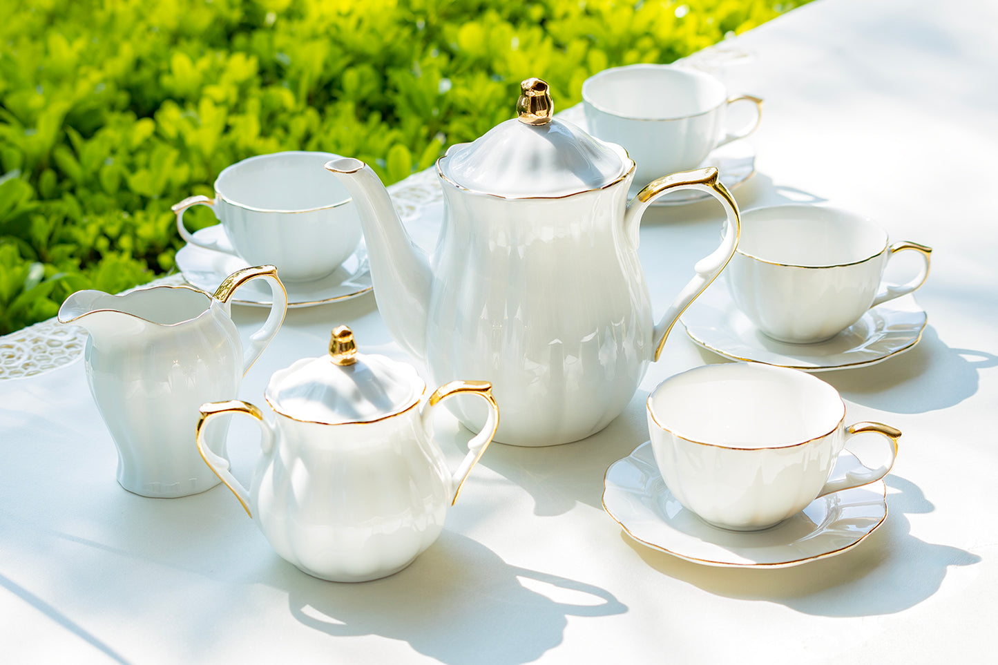 Grace Teaware White Gold Scallop Fine Porcelain 11-Piece Tea Set