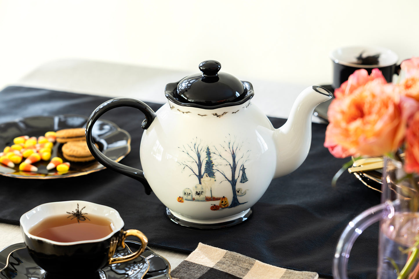 Halloween Haunted House Teapot