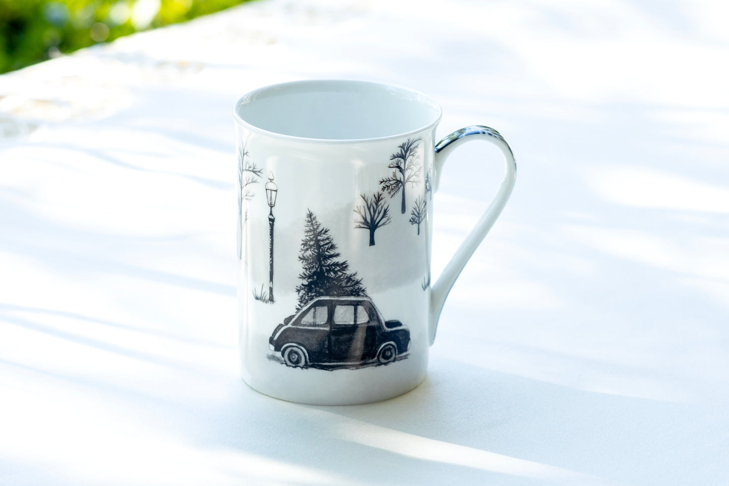 Gracie Bone China Winter Wonderland Holiday Christmas Tree Car Bone China Mug