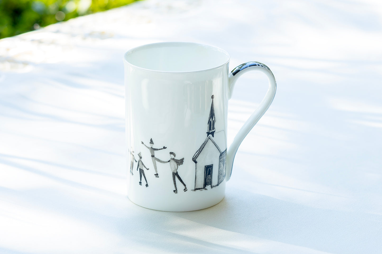 Gracie Bone China Winter Wonderland Ski Village Bone China Mug