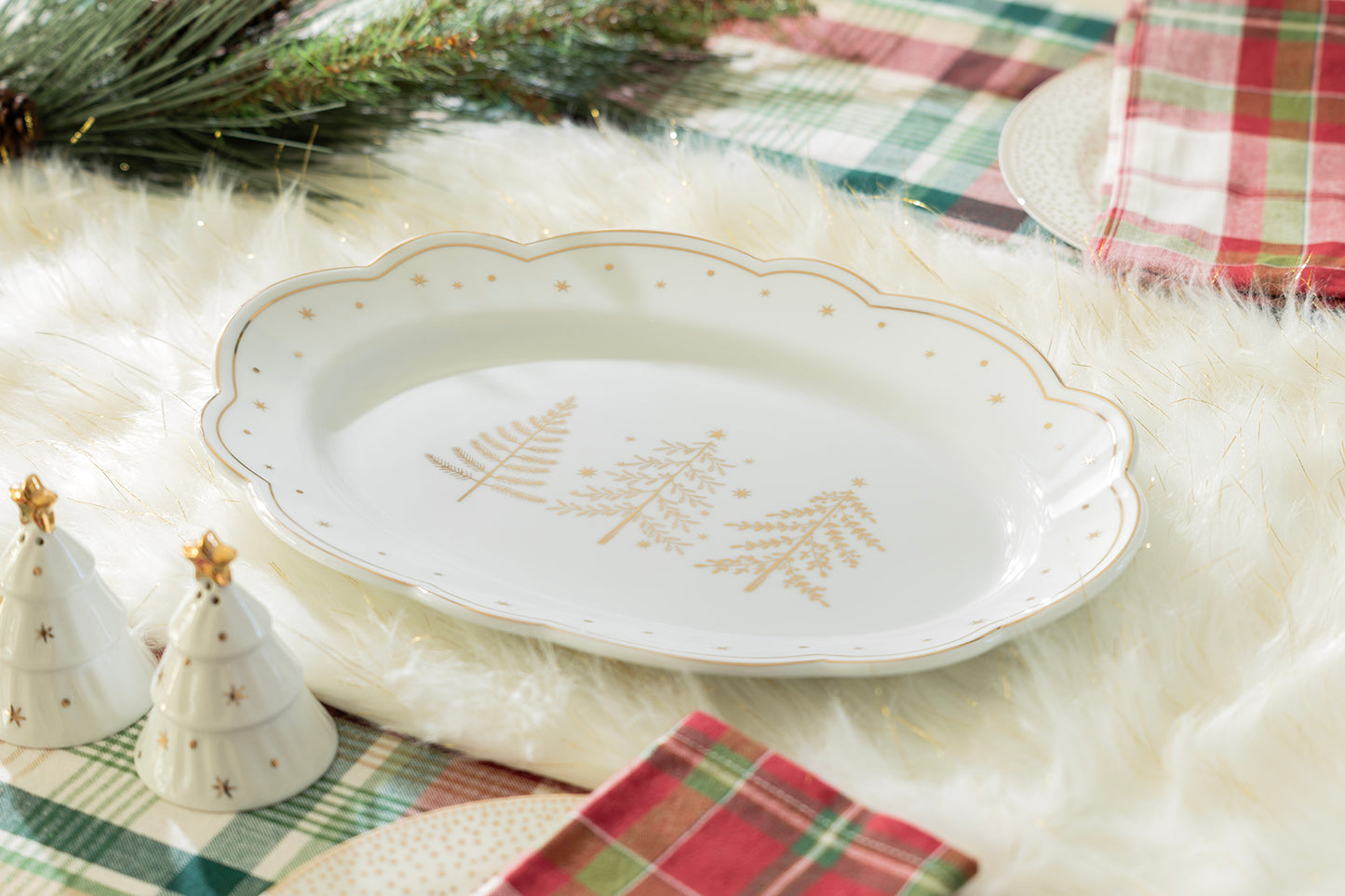 14" Holiday Gold Pine Fine Porcelain Oval Serving Platter