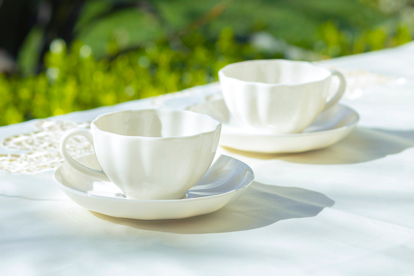 White Scallop Fine Porcelain Tea Cup and Saucer