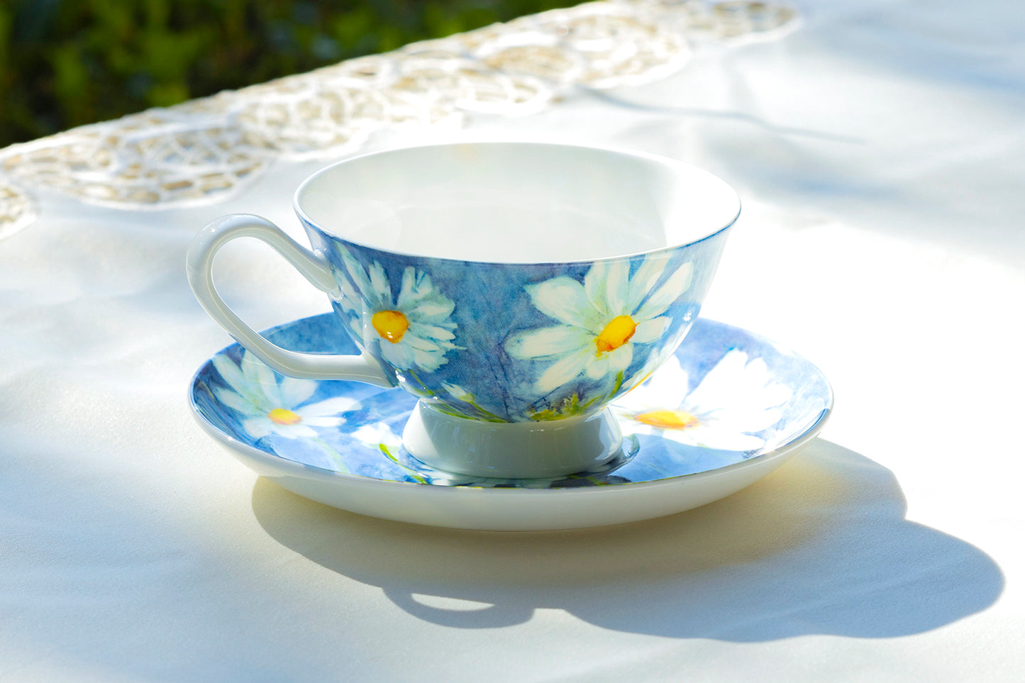 Daisy Tea Cup and Saucer