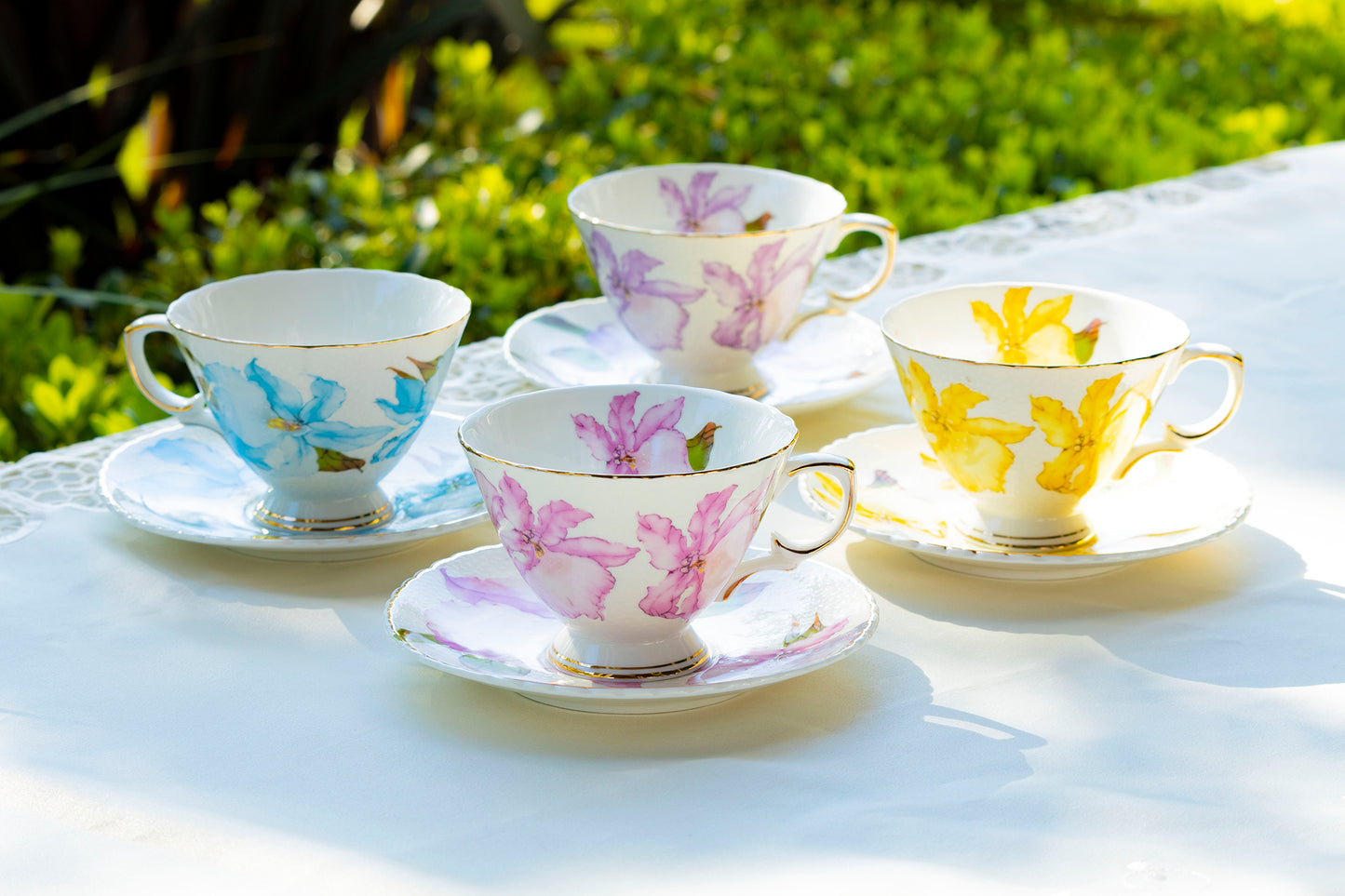 Iris Floral Fine Porcelain Tea Cup and Saucer Set of 4
