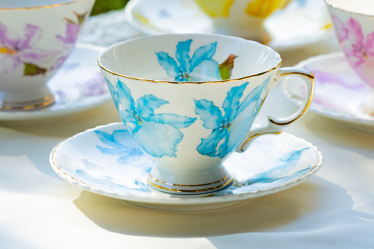 Iris Floral Fine Porcelain Tea Cup and Saucer Set of 4
