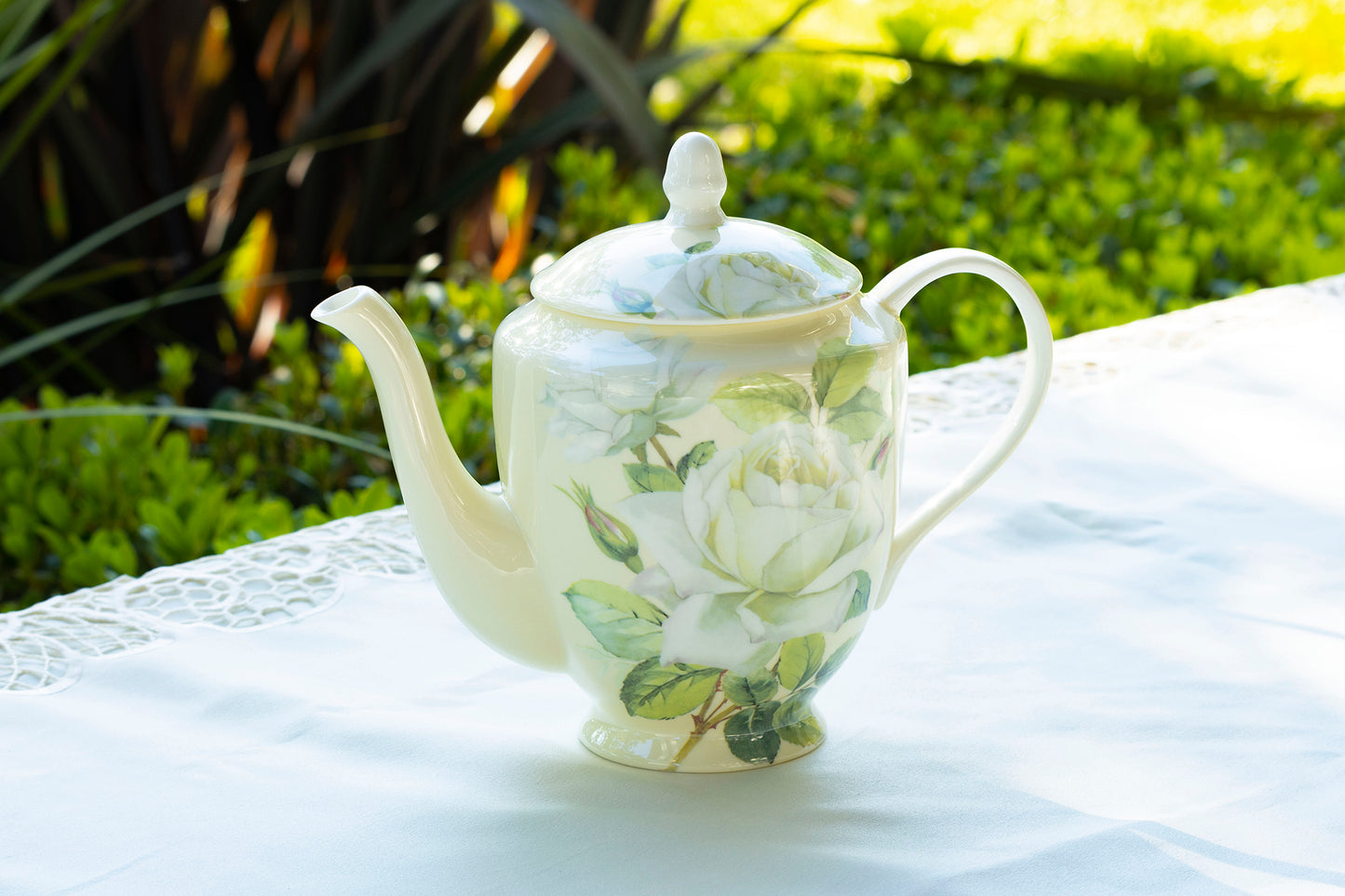 Fine Bone China Grace Tea Pot