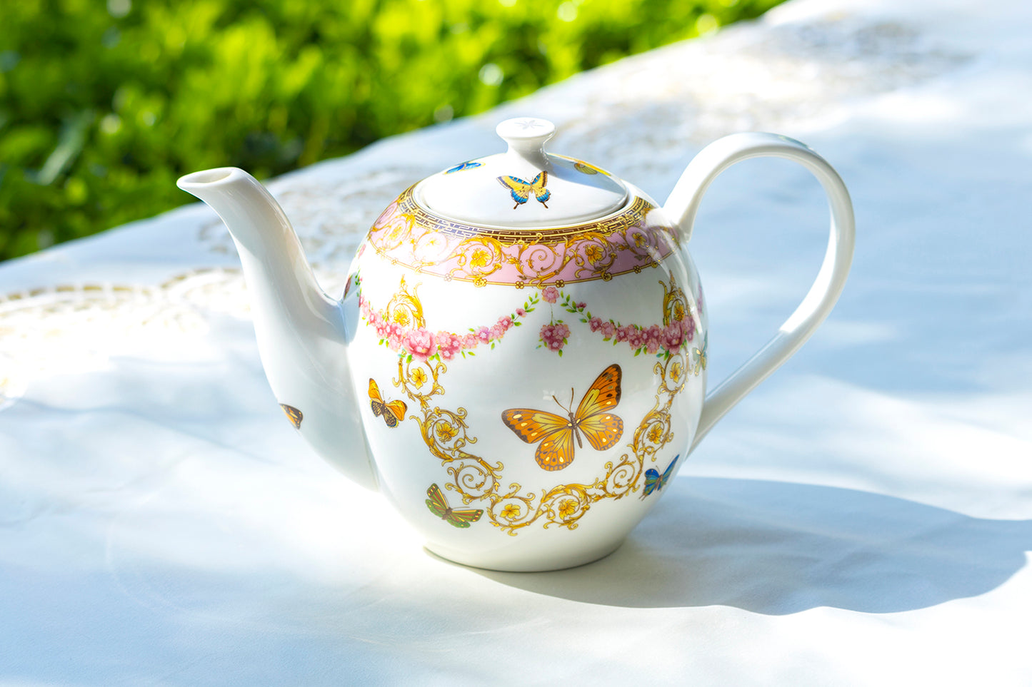 Butterflies with Pink Ornament Fine Porcelain Teapot