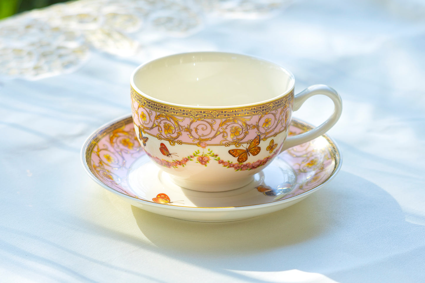 butterflies tea cup