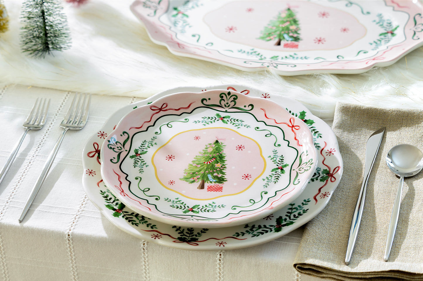 Christmas Tree Pink Dessert/Dinner Plate