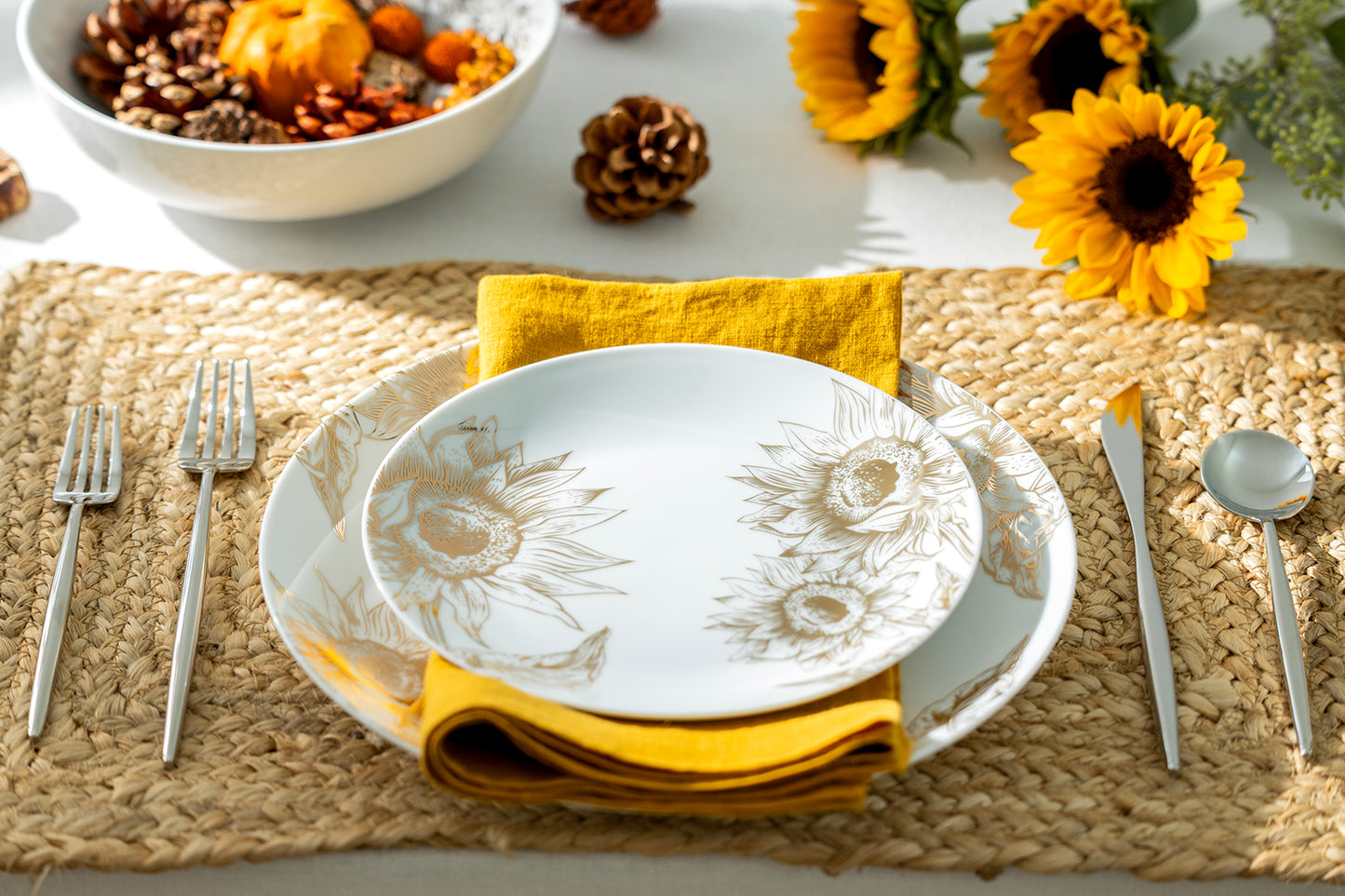 Grace Teaware Fall Thanksgiving Gold Sunflowers Fine Porcelain Dessert / Dinner Plate set