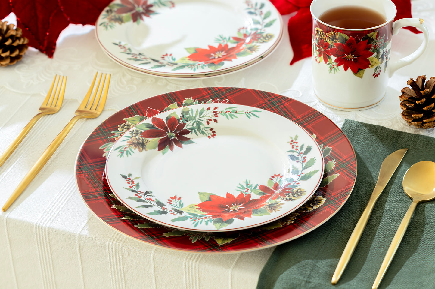 Poinsettia Pine Cone Fine Porcelain Dessert/Dinner Plate