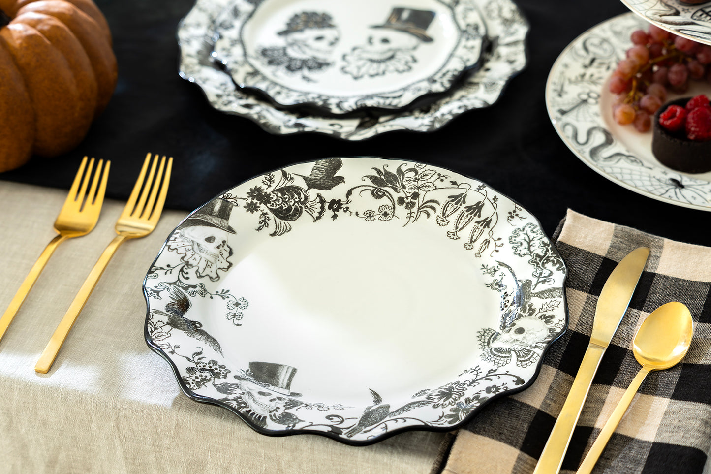 11" Halloween Midnight Gothic Dinner Plate