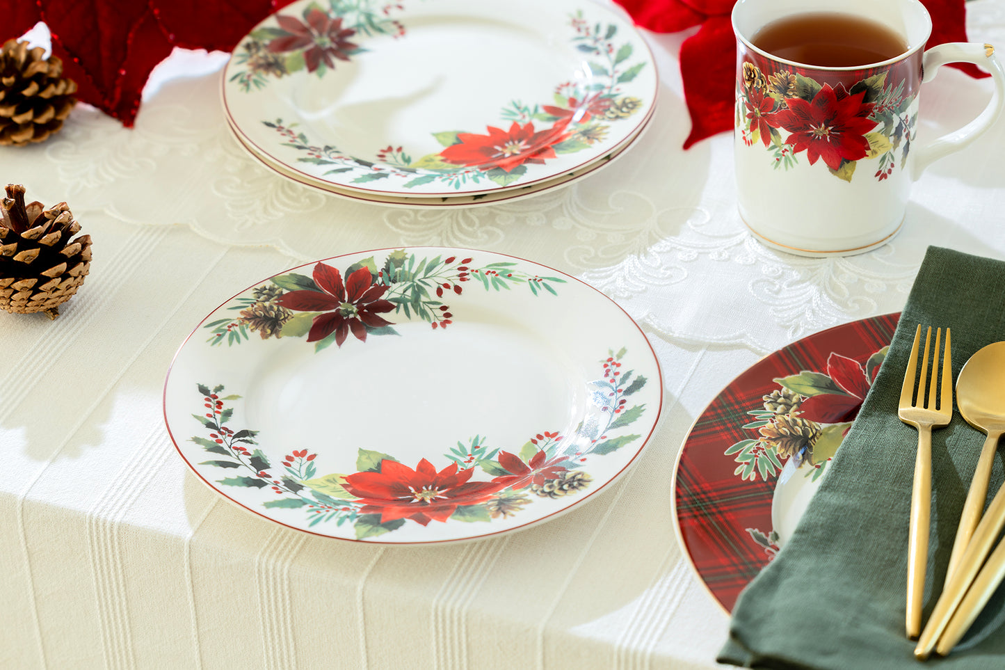 Poinsettia Pine Cone Fine Porcelain Dessert/Dinner Plate