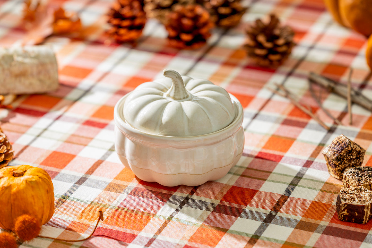 White Pumpkin Figural Reactive Glaze Bowl with Lid