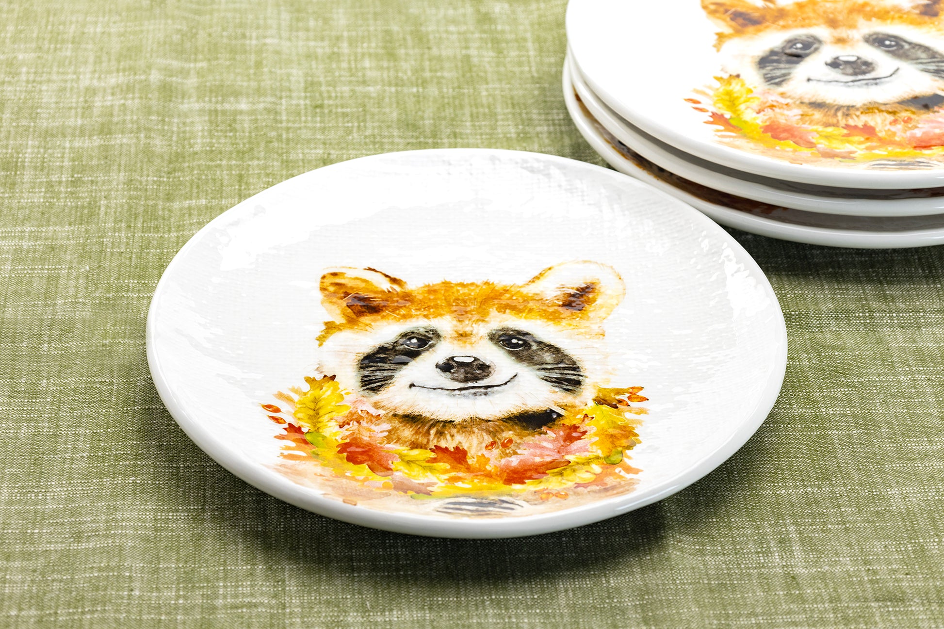 Potter's Studio 8.5" Fall Happy Raccoon Salad / Dessert Plate
