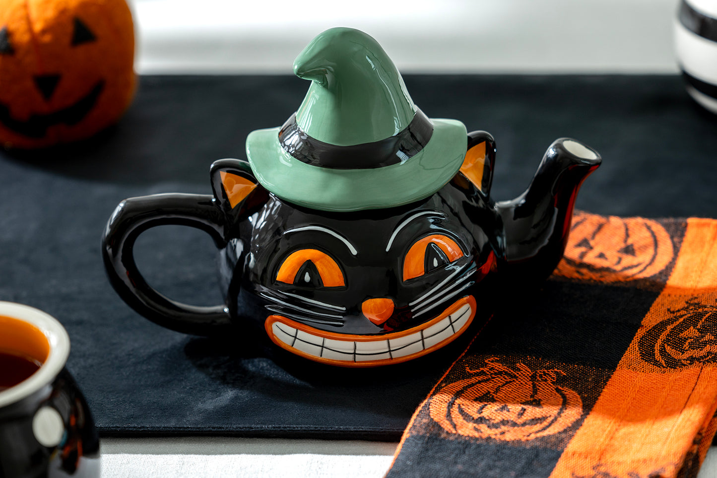 Halloween Black Cat Teapot