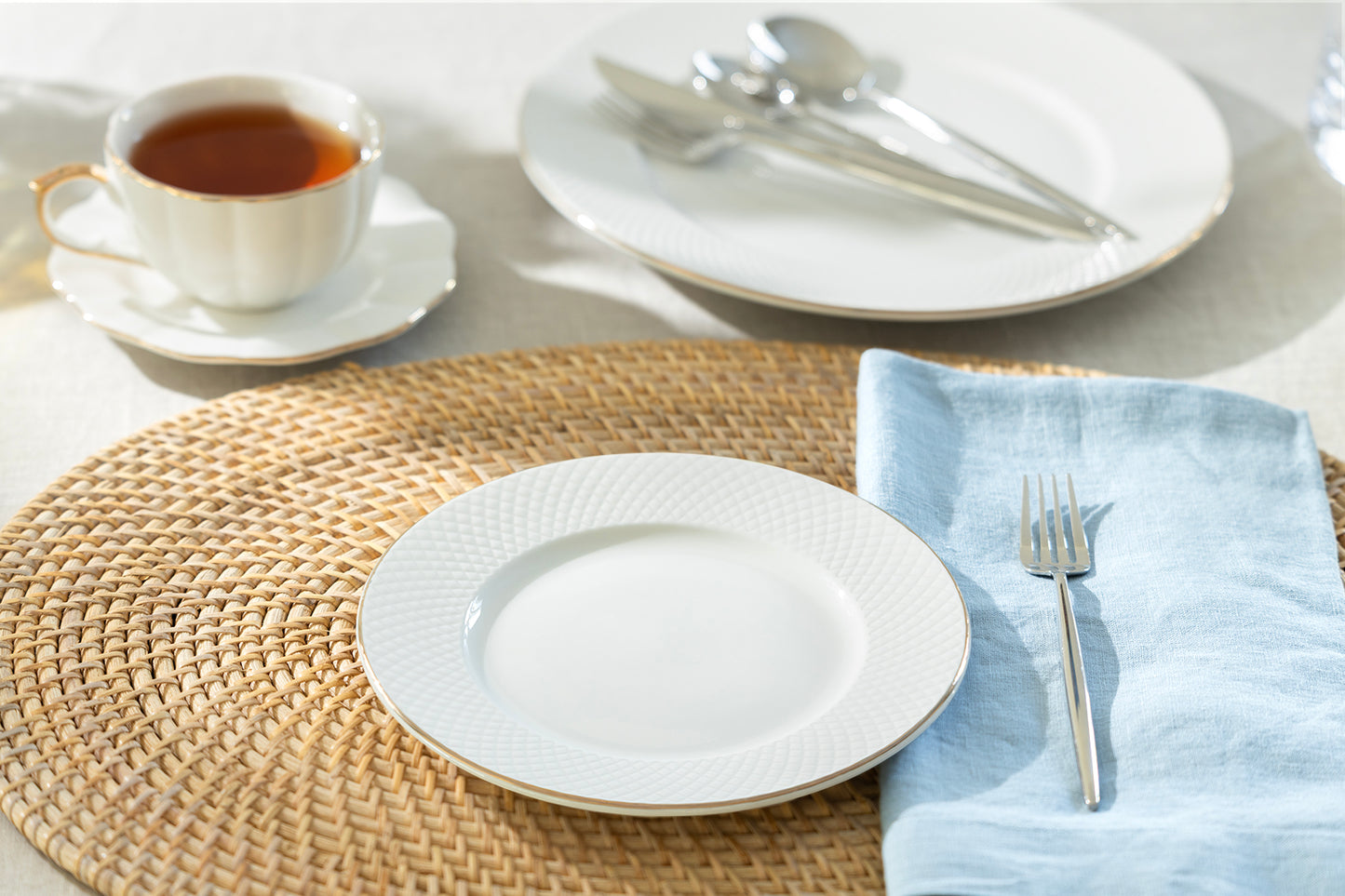 White Gold Sia Fine Porcelain Dessert/Dinner Plate