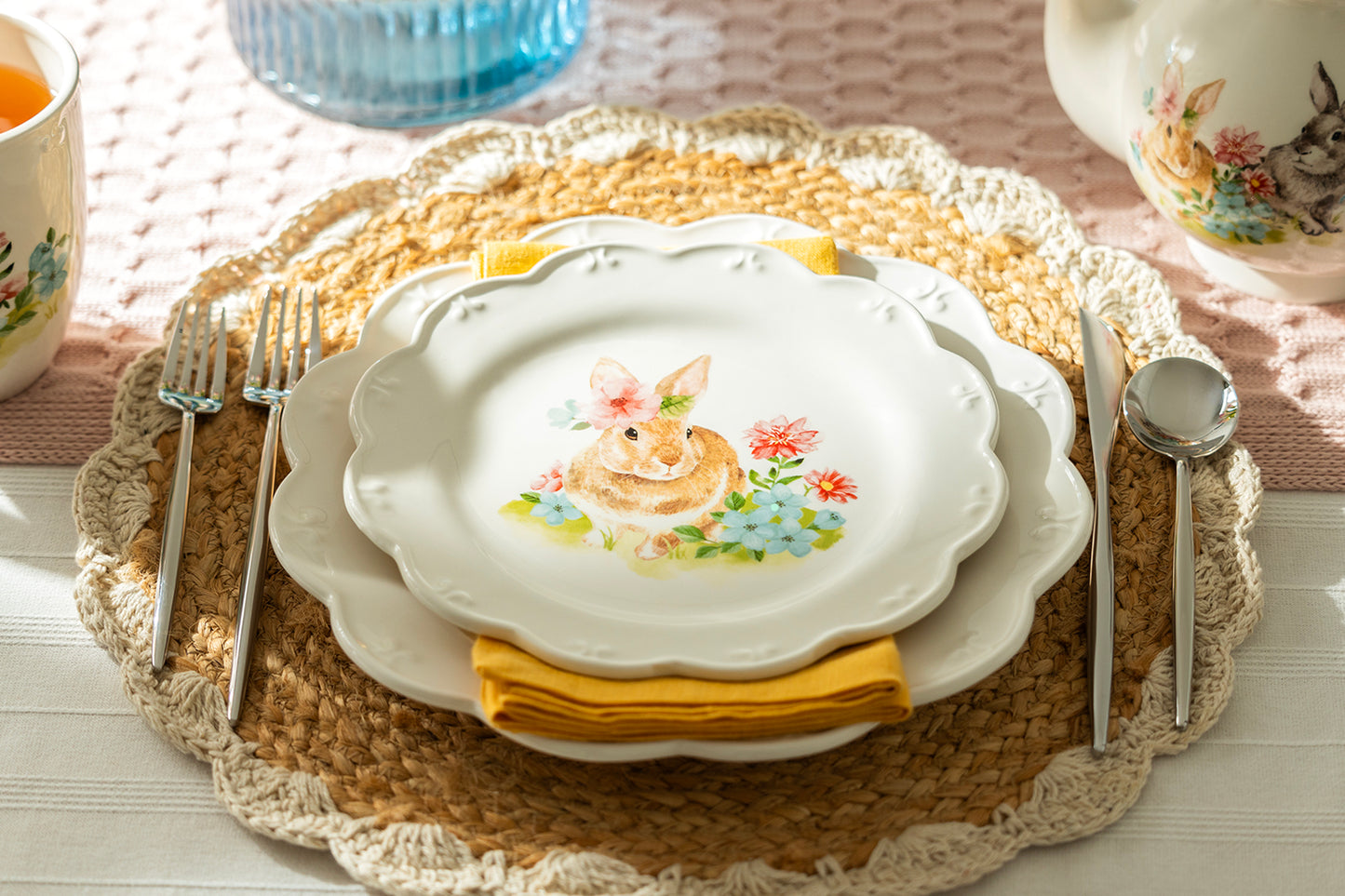 Flower Bunny Scallop Dessert / Dinner Plate