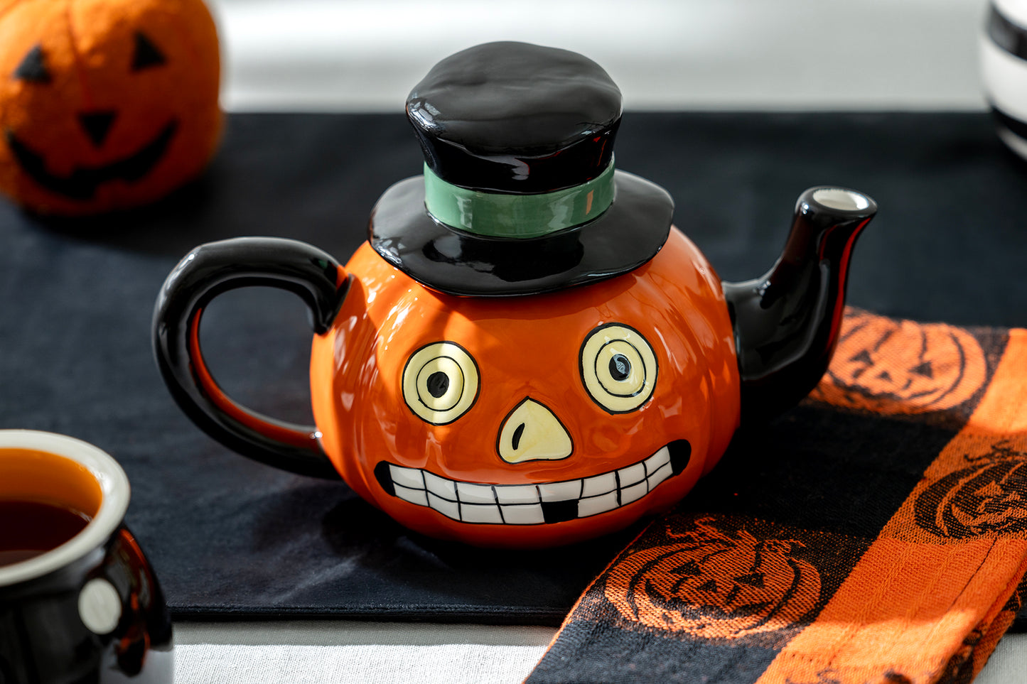 Halloween Jack O' Lantern Pumpkin Teapot