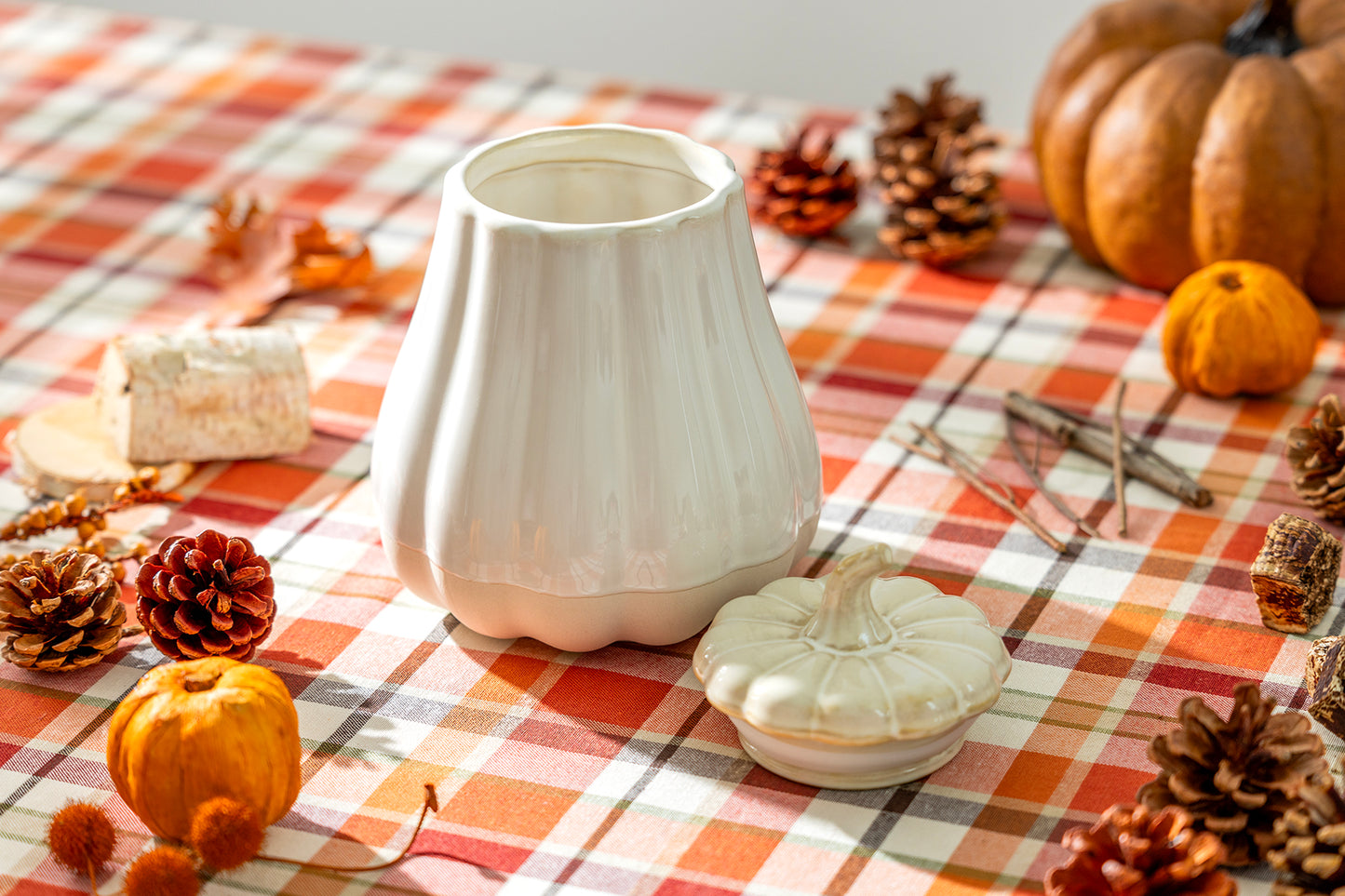 White Pumpkin Figural Reactive Glaze Jar with Silicone Seal Lid