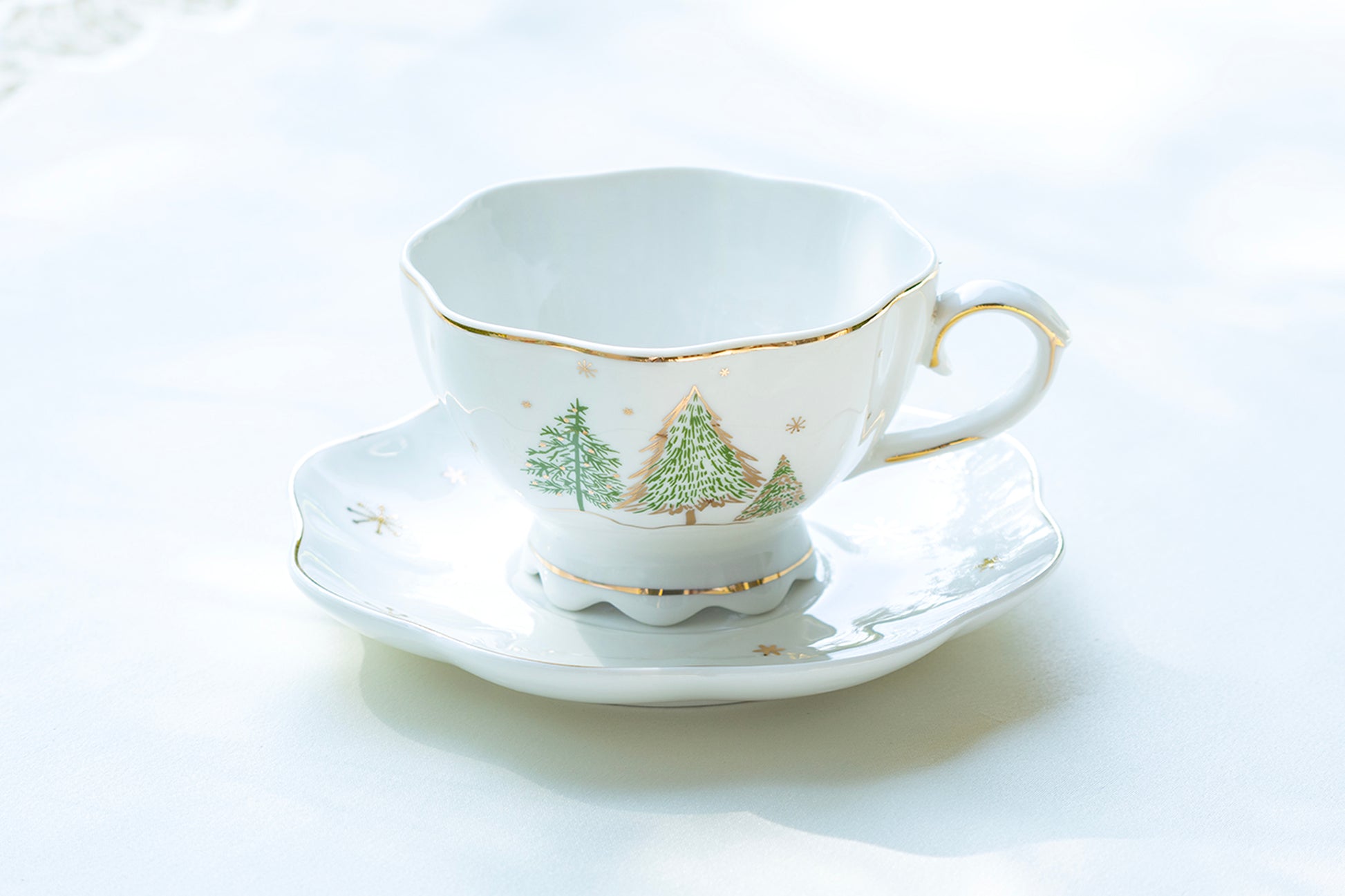 Grace Teaware Christmas Pine Trees Fine Porcelain Tea Cup and Saucer set of 1