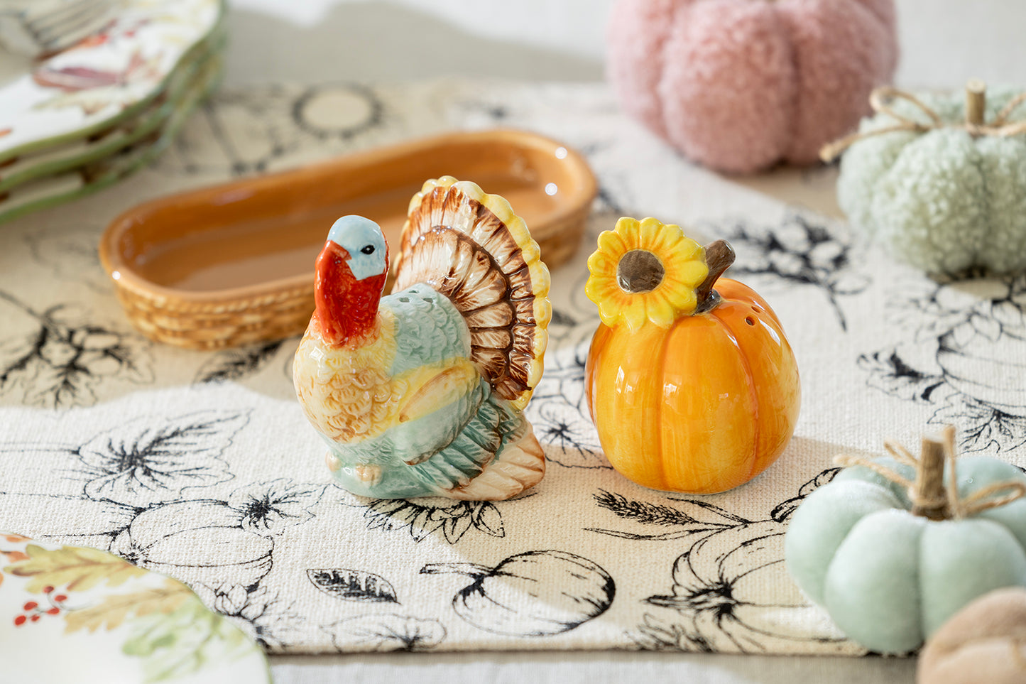 Gift Boxed Turkey and Pumpkin Salt and Pepper Shaker Set