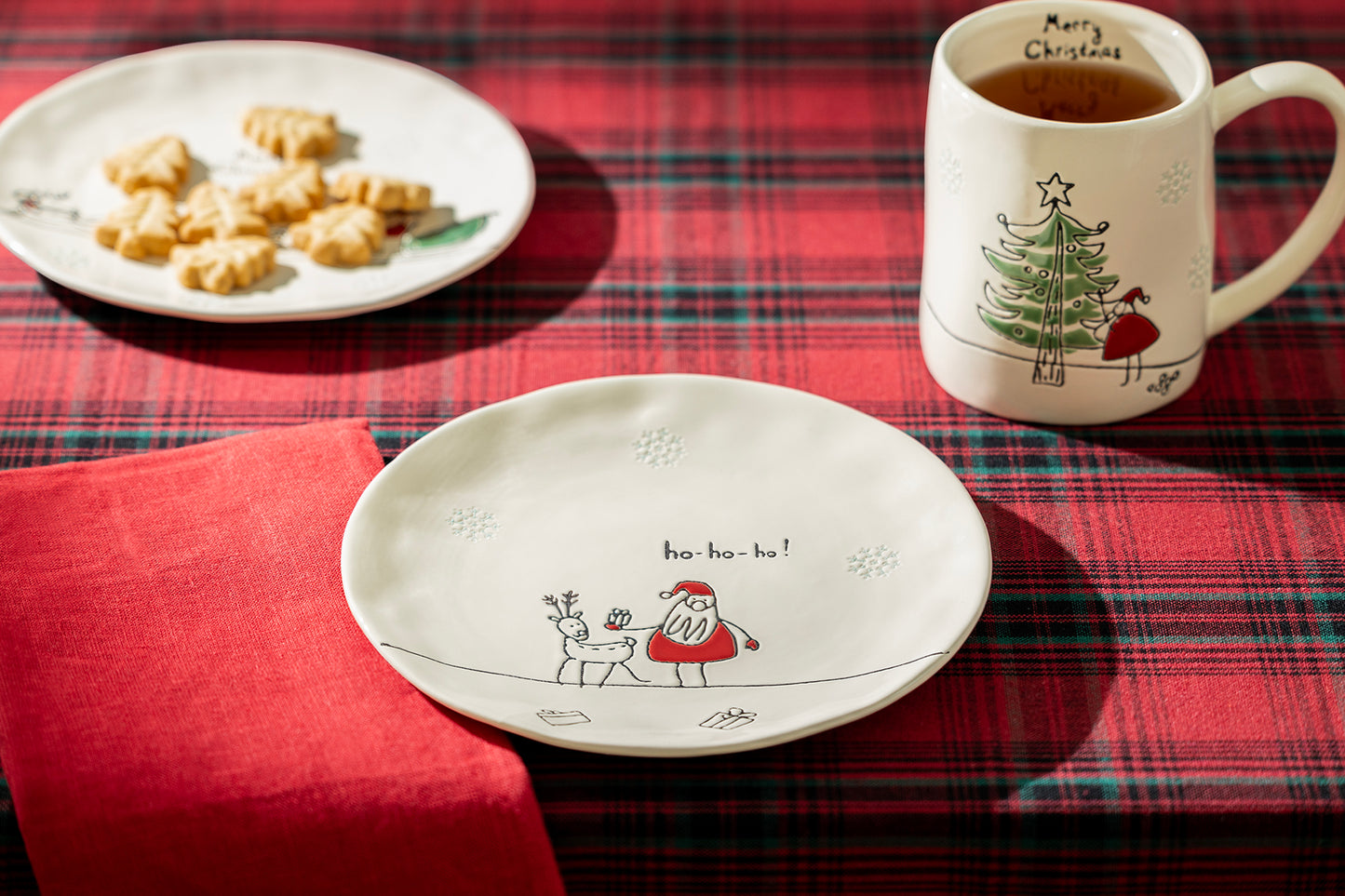 Potter's Studio Santa’s Reindeer Gift Dessert Plate