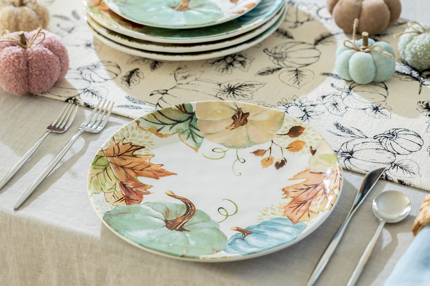 Fall Pumpkins with Leaves Dessert/Dinner Plate