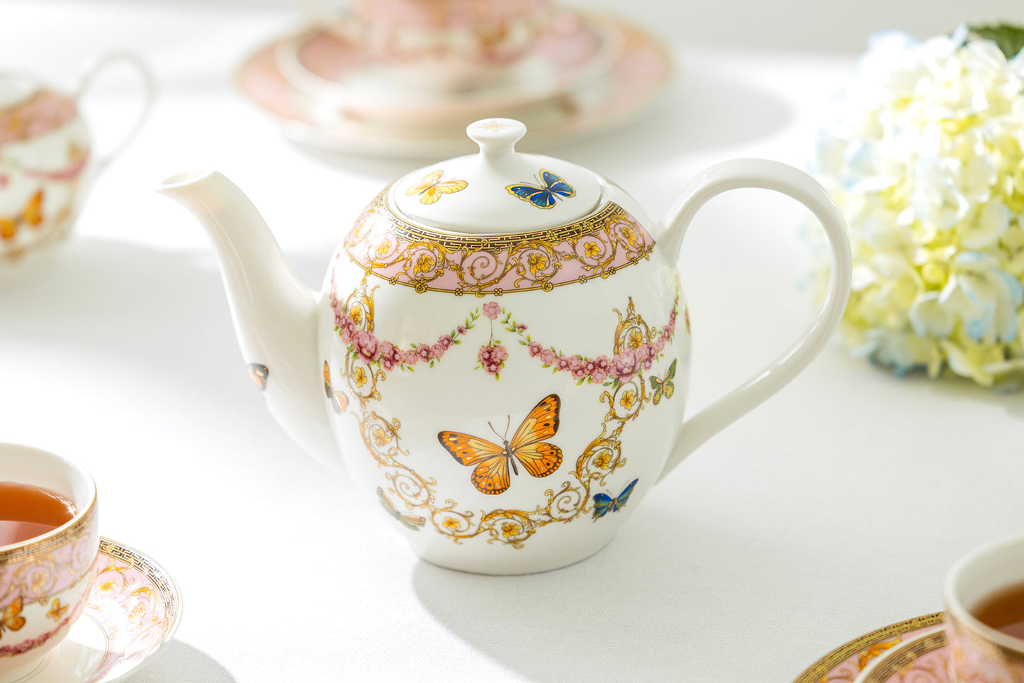 Butterflies with Pink Ornament Fine Porcelain Teapot