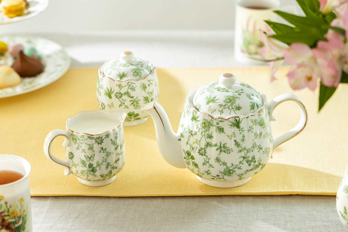 Greeny Garden Fine Porcelain 3-Piece Tea Set