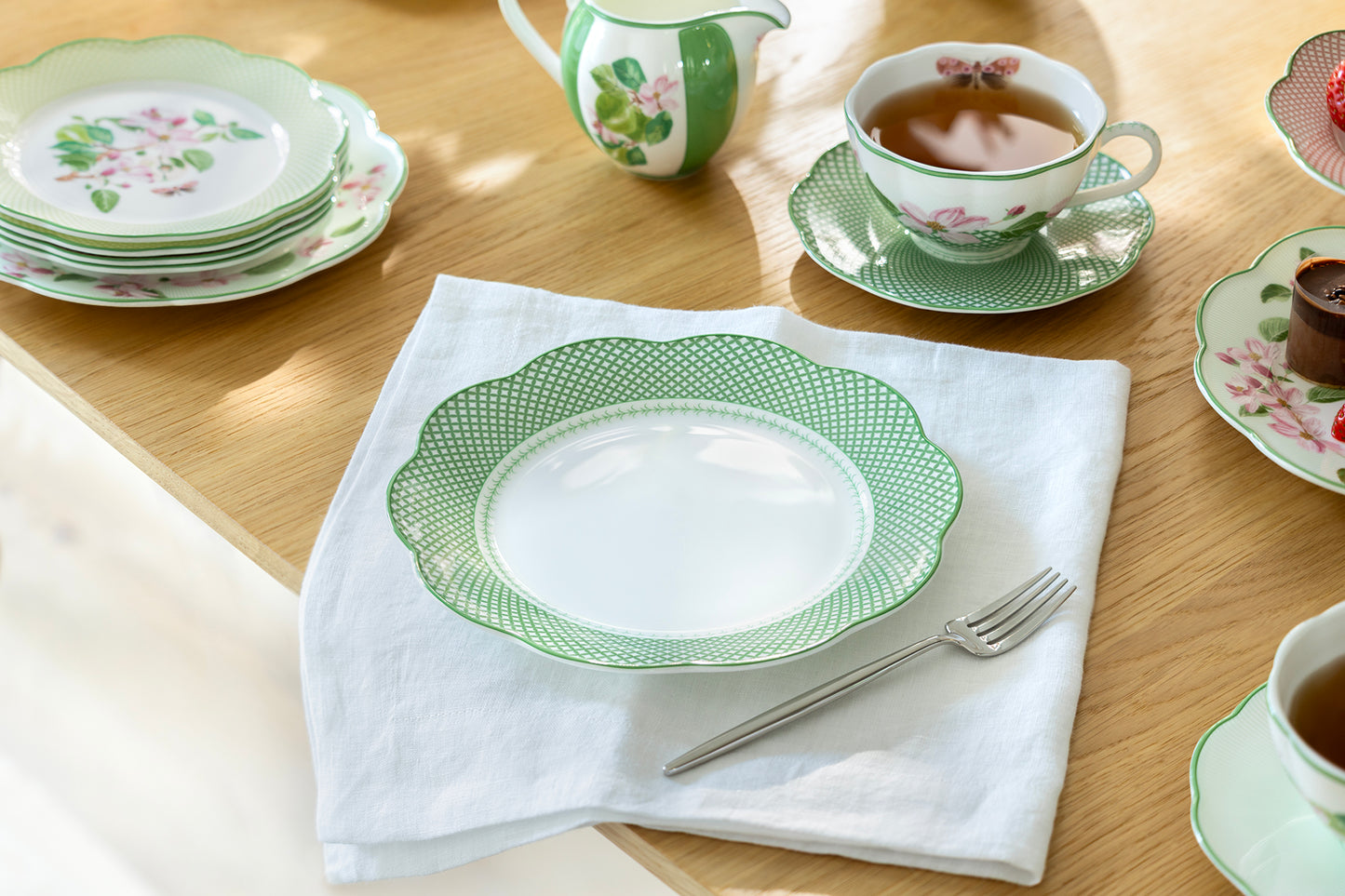 Green Lattice Bone China Dessert Plate