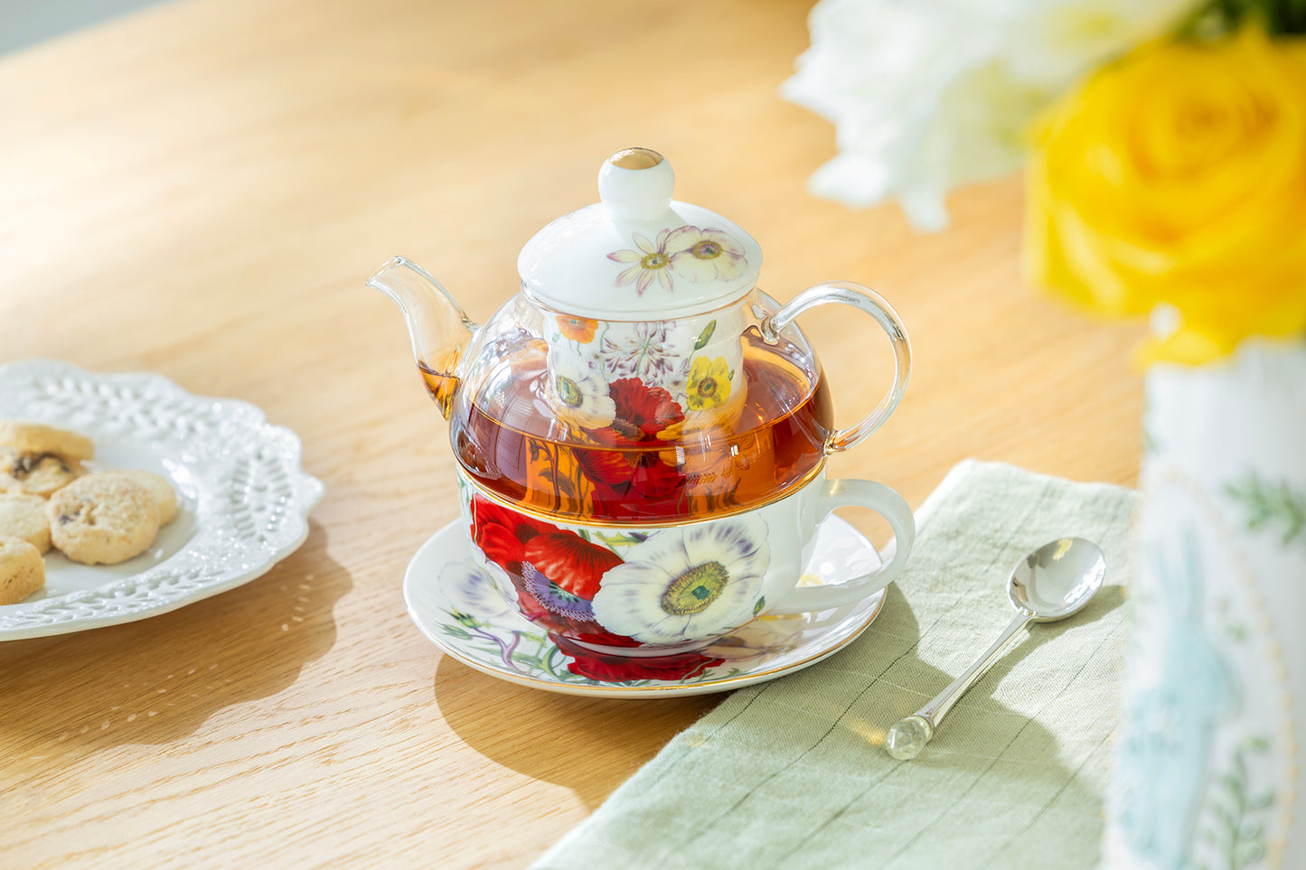 Poppy Field Glass and Fine Porcelain Tea For One Set