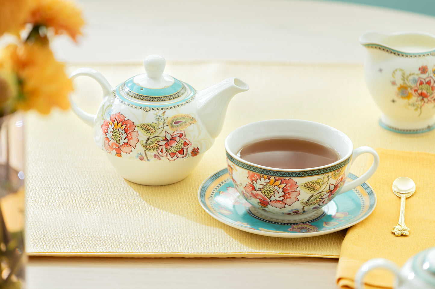 Emperor's Garden Fine Porcelain Tea For One Set