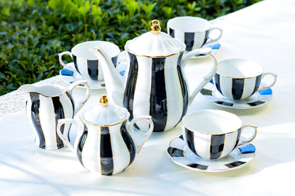Grace Teaware Black and White Scallop Fine Porcelain 11-piece Tea Set