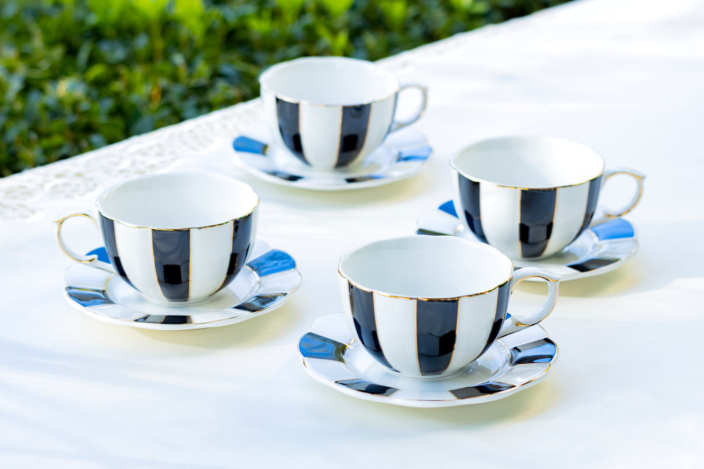 Grace Teaware Black and White Scallop Fine Porcelain Tea Cup and Saucer set of 4