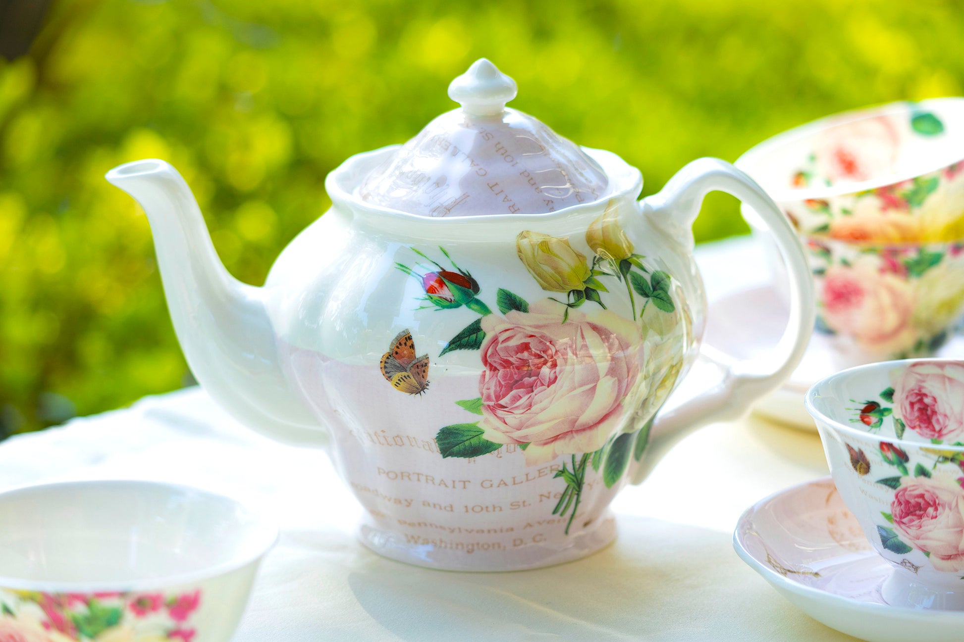 Gracie Bone China classic floral rose garden teapot