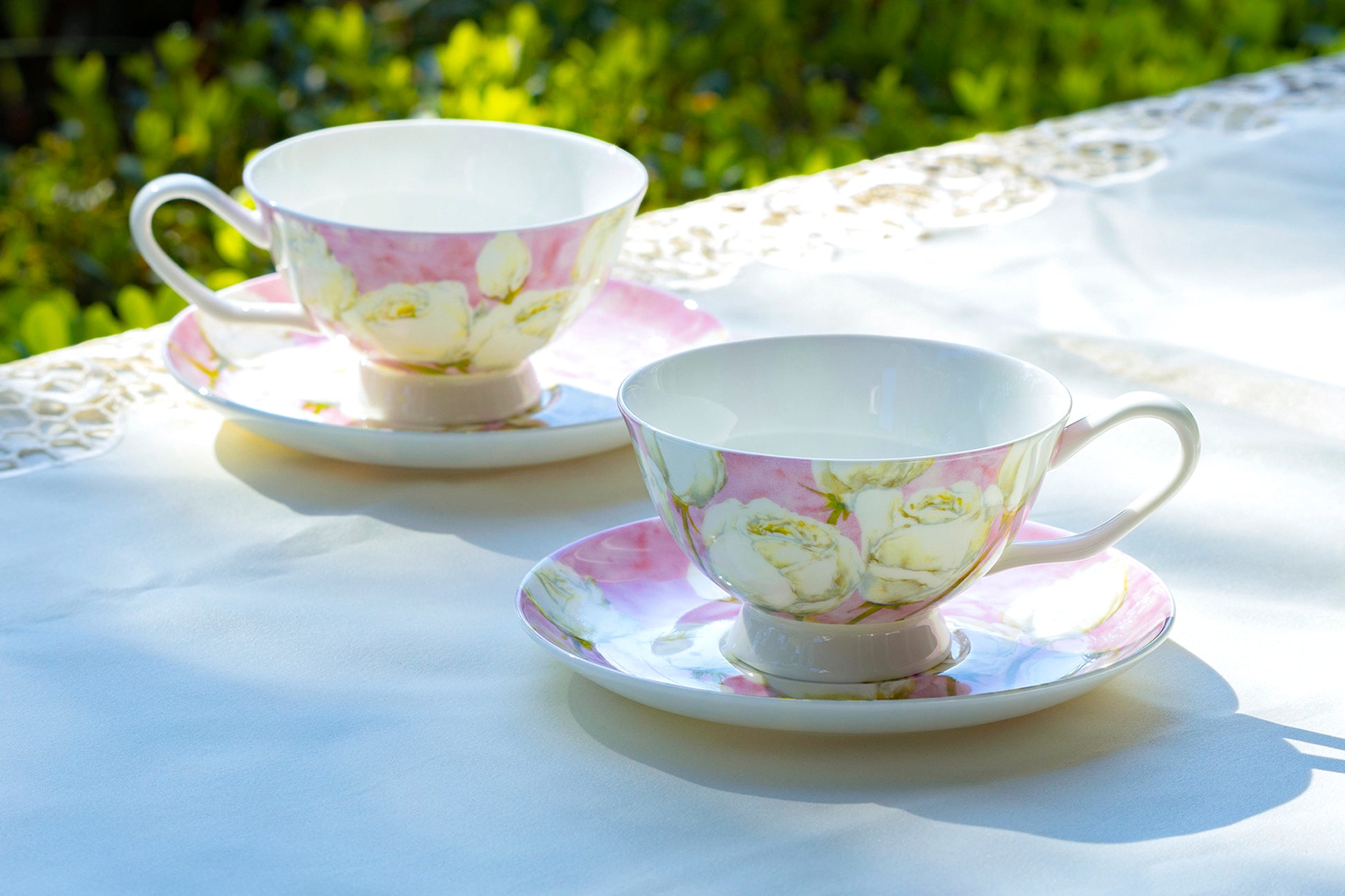 Gracie Bone China Rose with pastel pink cup