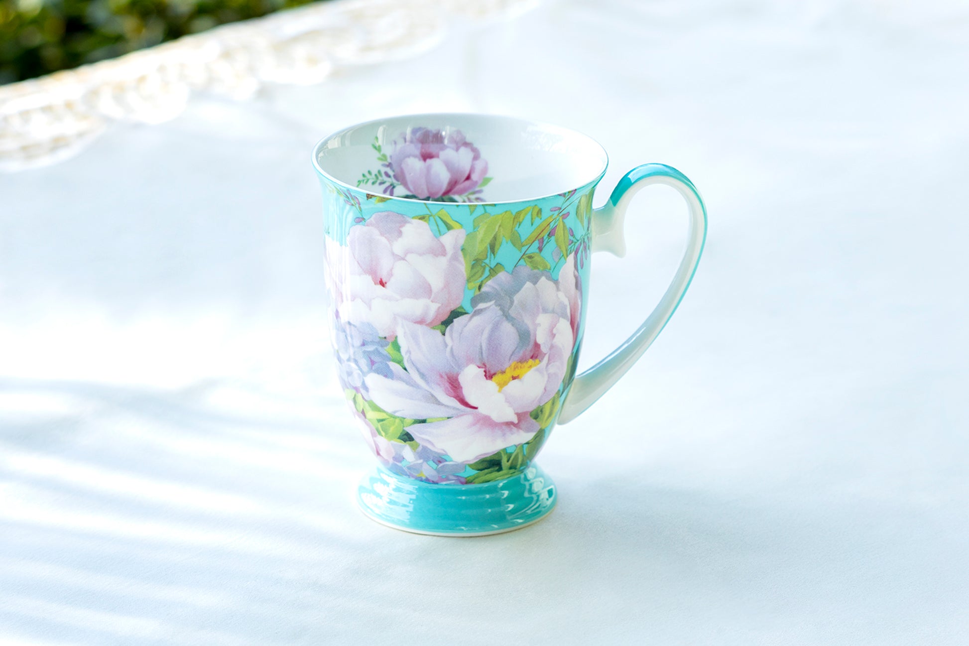 Blue Flowers Bone China Tea Set – Umi Tea Sets