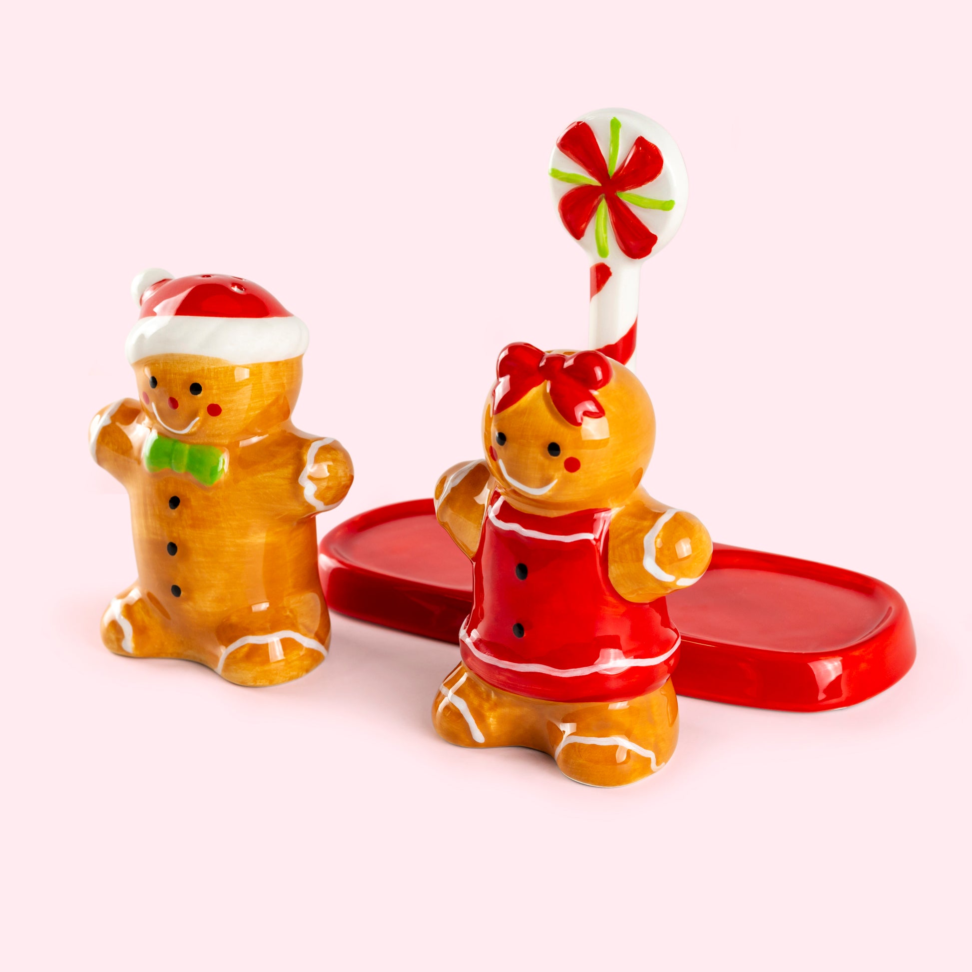 Christmas Gingerbread Figurine Salt and Pepper